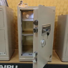 办公用品与保险柜采购指南 艾谱保险柜价格、批发与厂家全解析